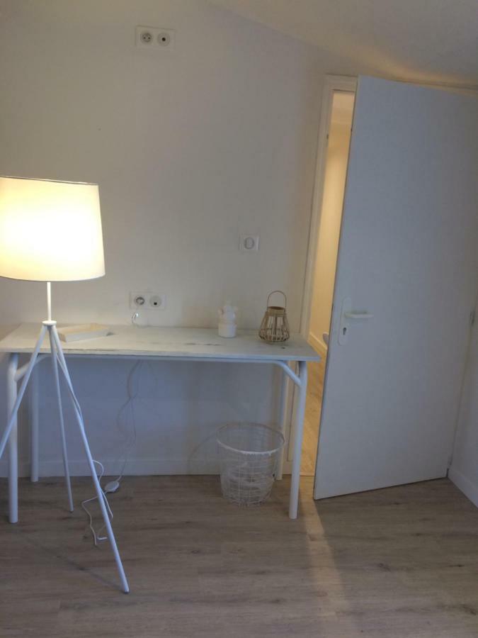 Le Petit Monty Gite Cote Etang Saint-Malo-du-Bois 外观 照片